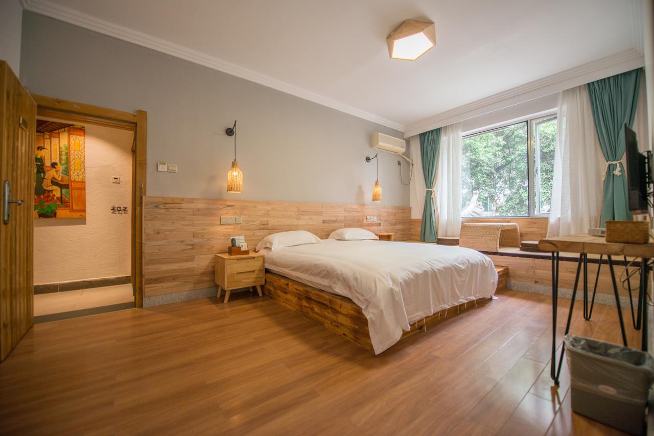 Ming Palace International Youth Hostel Ґуйлінь Екстер'єр фото