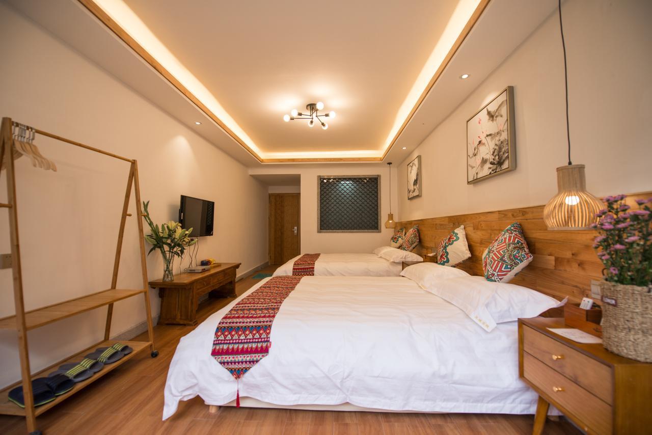 Ming Palace International Youth Hostel Ґуйлінь Екстер'єр фото