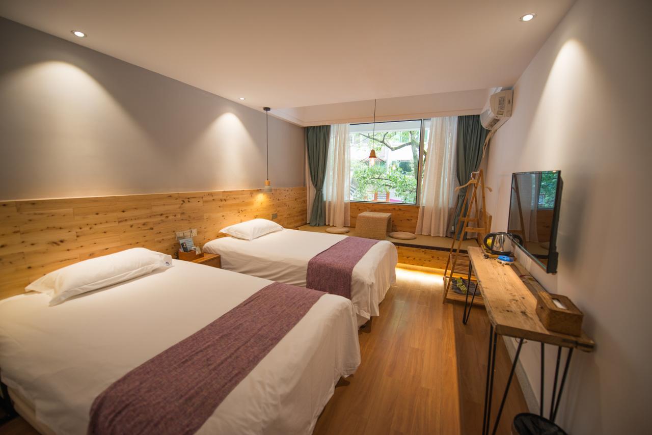 Ming Palace International Youth Hostel Ґуйлінь Екстер'єр фото