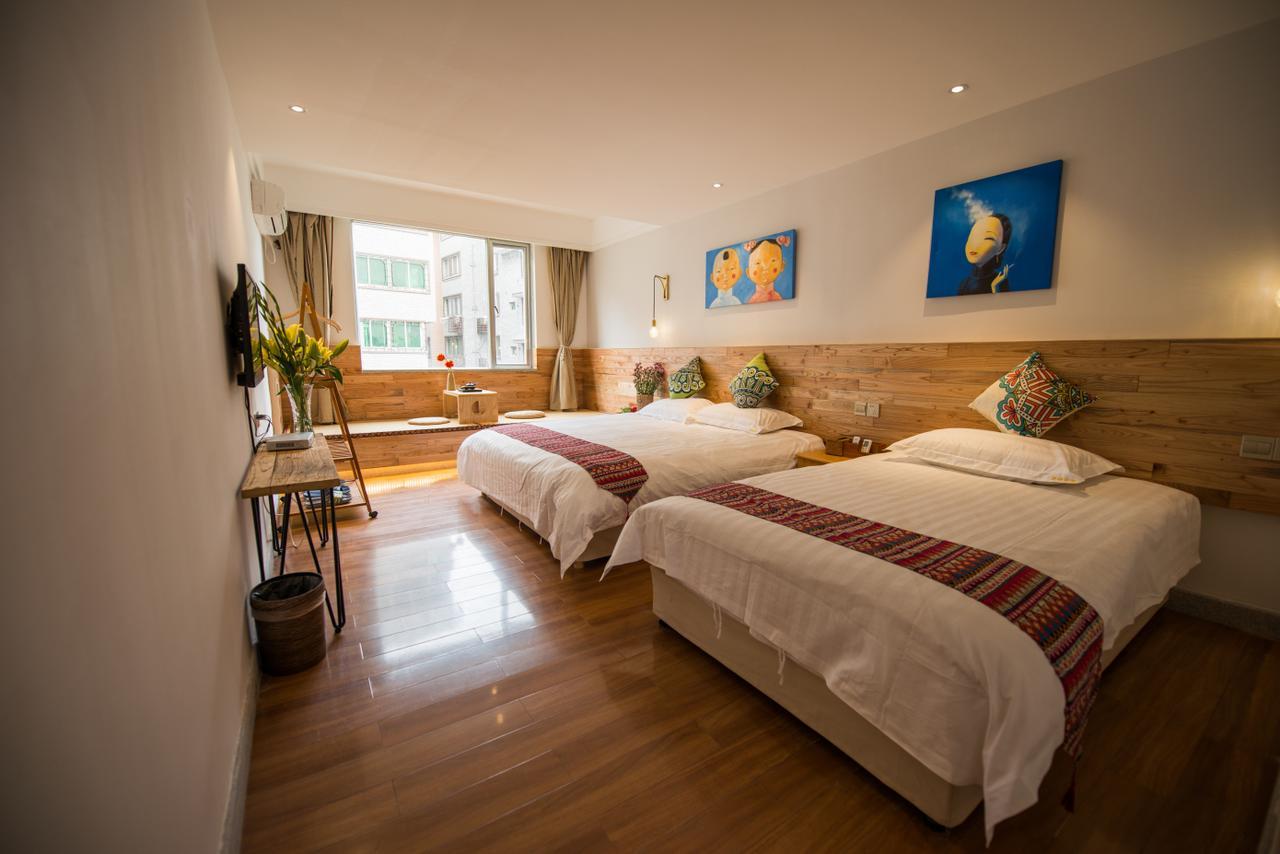 Ming Palace International Youth Hostel Ґуйлінь Екстер'єр фото