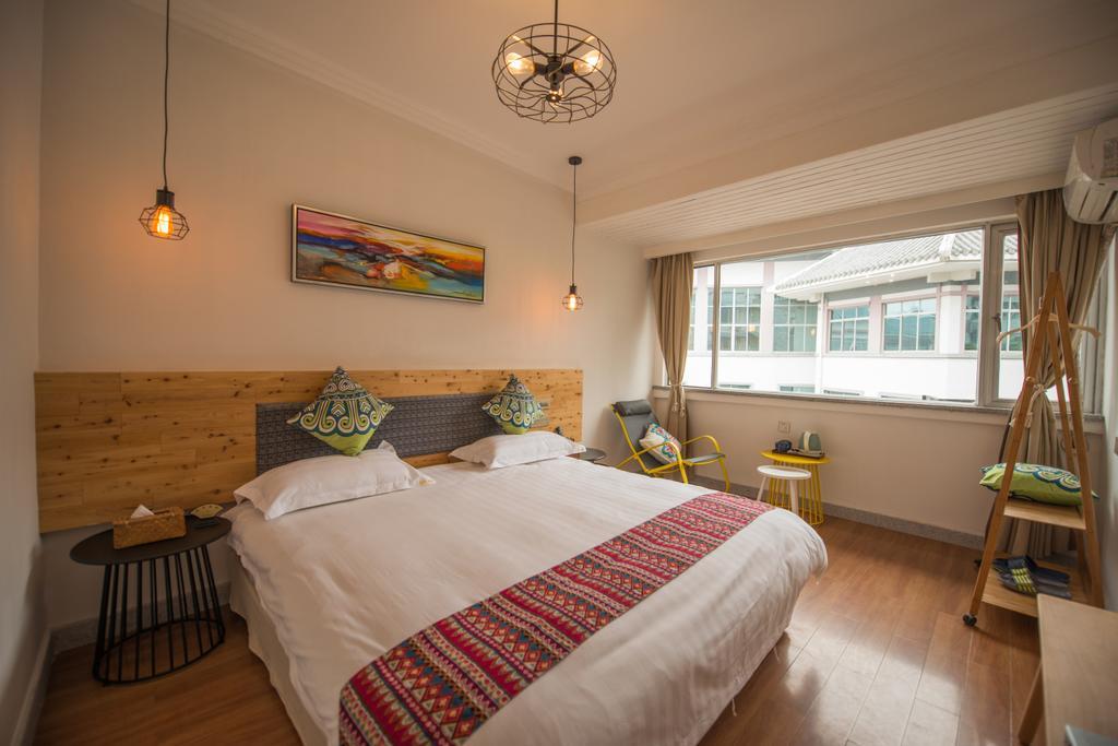 Ming Palace International Youth Hostel Ґуйлінь Екстер'єр фото