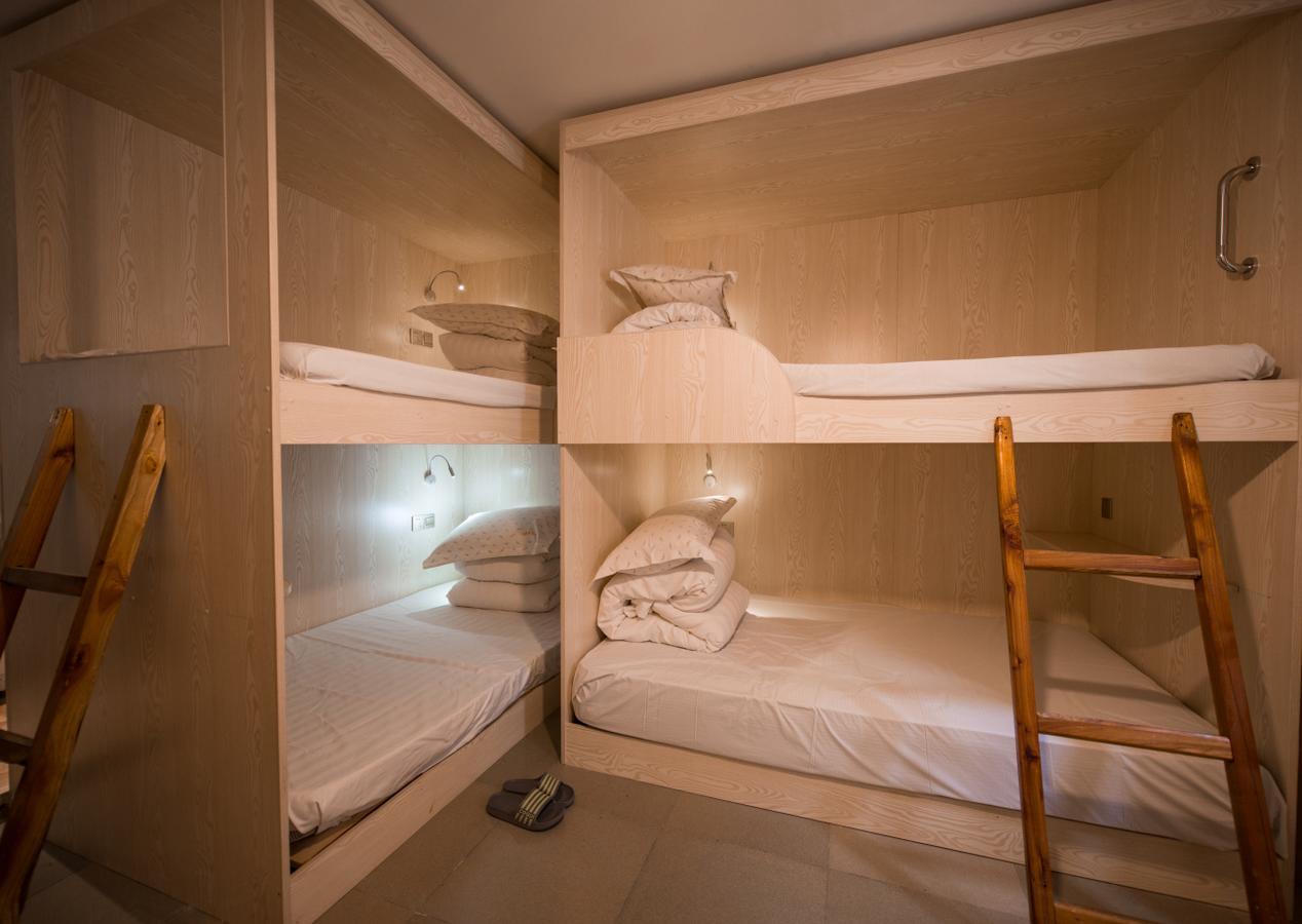 Ming Palace International Youth Hostel Ґуйлінь Екстер'єр фото