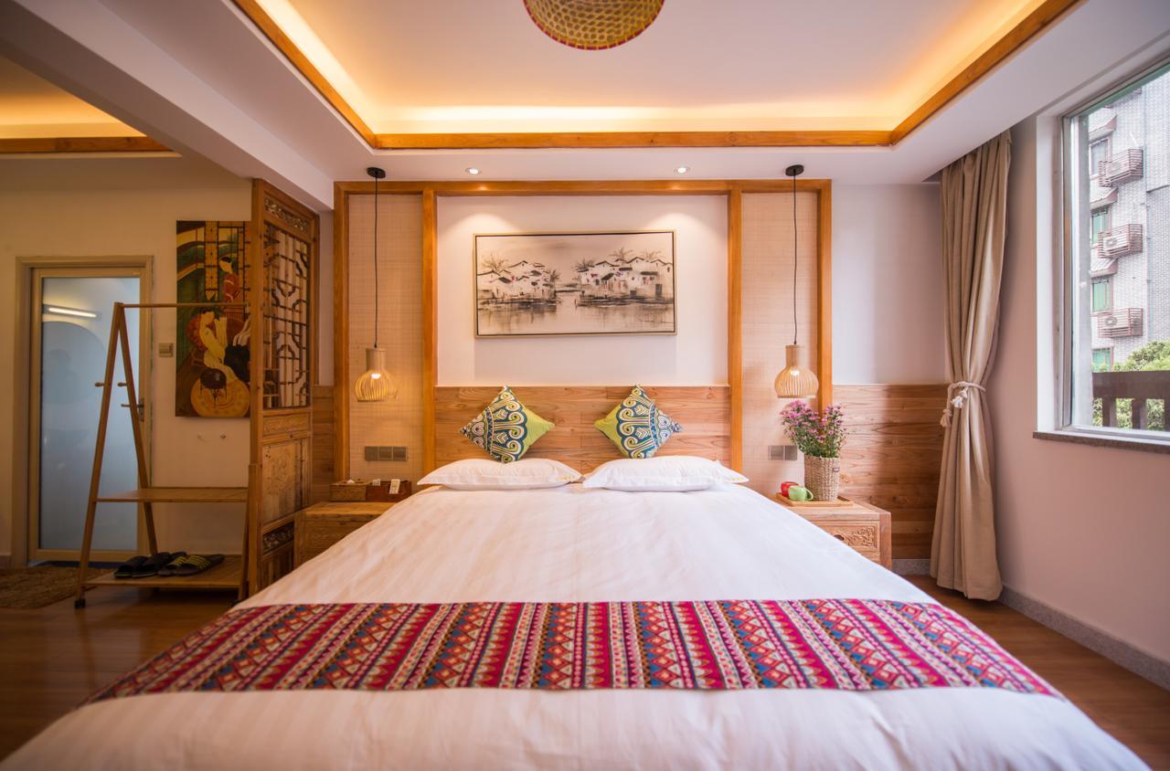 Ming Palace International Youth Hostel Ґуйлінь Екстер'єр фото