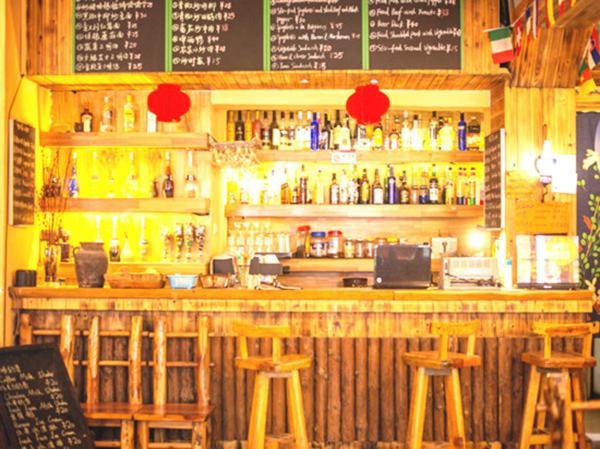 Ming Palace International Youth Hostel Ґуйлінь Екстер'єр фото