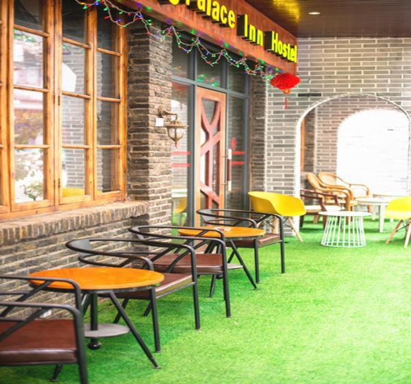 Ming Palace International Youth Hostel Ґуйлінь Екстер'єр фото